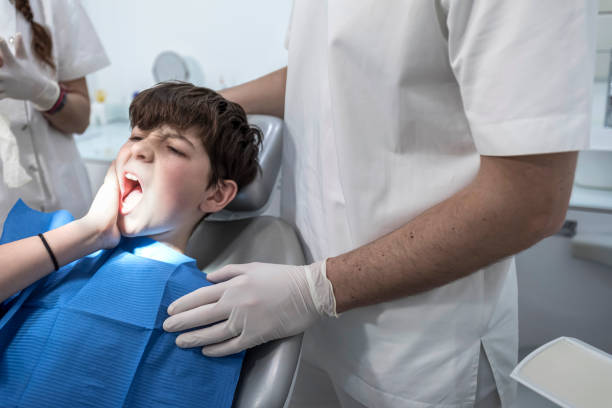 Best Emergency Broken Tooth Repair in Memphis, MI